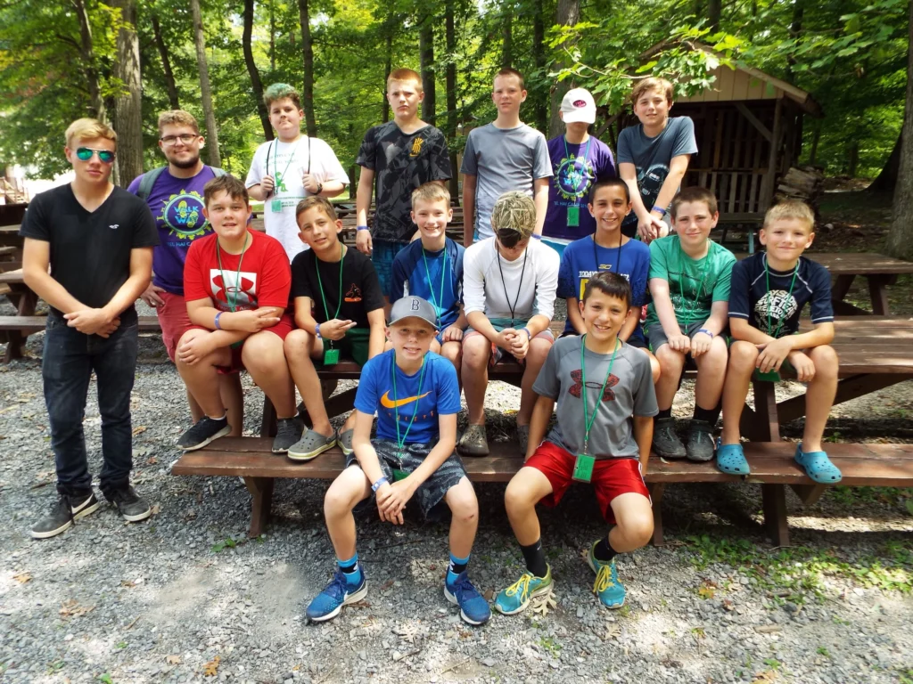Adv-Camp-Gilead-2019-02