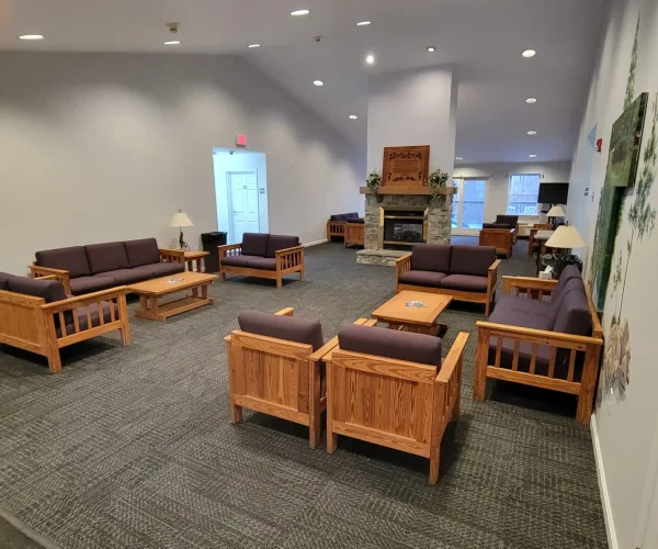 03-14-2024-01-Beechwood-Lodge-Lobby